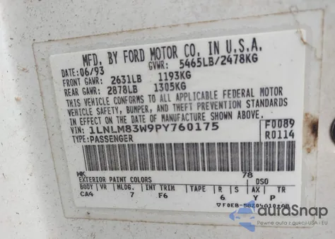 1993 Lincoln Town Car Cartier z USA, uszkodzony, nr VIN 1LNLM83W9PY760175